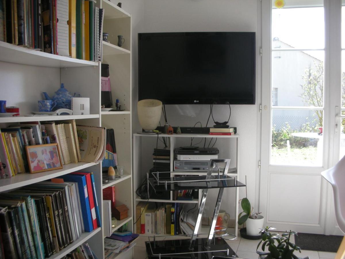 Chambres d'hôtes Les Lilas Ruffec  Extérieur photo