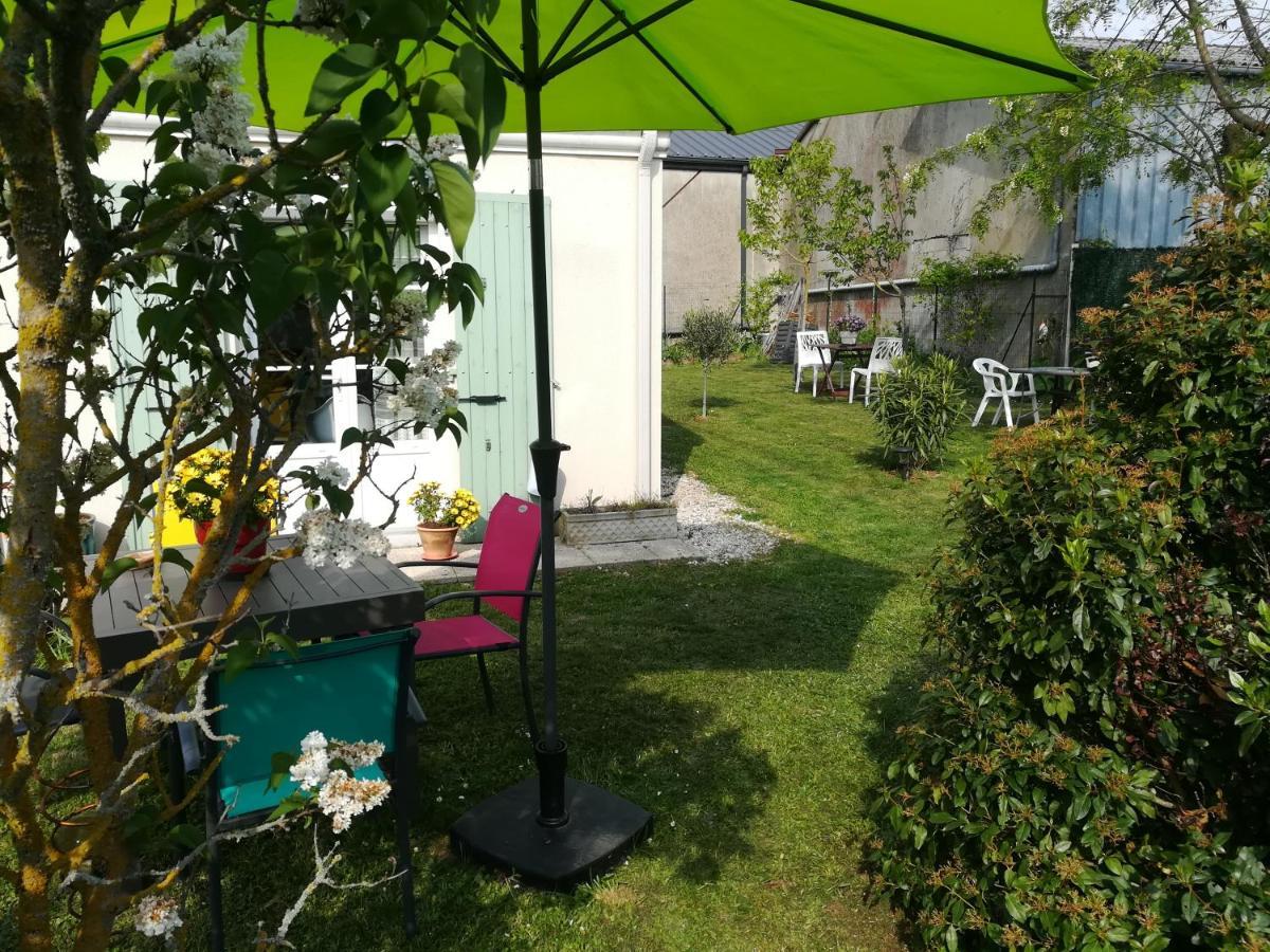 Chambres d'hôtes Les Lilas Ruffec  Extérieur photo